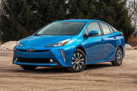 2019 Toyota Prius Hatchback Prices, Reviews, and Pictures | Edmunds