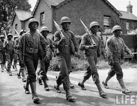 WWII U.S.Army soldiers | American military history, American soldiers, Military veterans