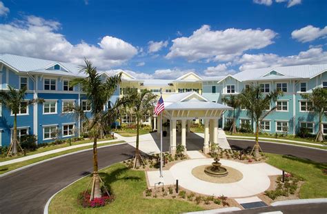 Independent, Assisted, and Memory Care Cape Coral FL | VOANS