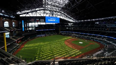 MLB Ballparks With Retractable Roofs - Sports Betting Dog