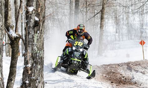 Motorsports: Snowmobile racing descends on Spirit Mountain - Duluth News Tribune | News, weather ...