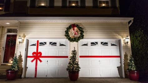 Incredible Garage Door Christmas Light Ideas With New Ideas | Car Picture Collection