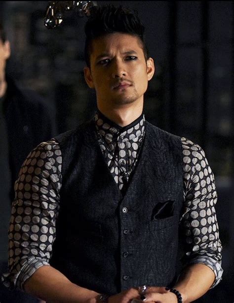 magnus bane | Tumblr (com imagens) | Instrumentos mortais, Malec, Homens bonitos