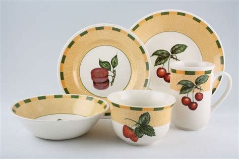 Churchill - Somerset | Vintage china patterns, China patterns, Somerset