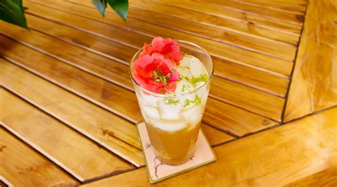 Recipe - Peach Kombucha-Rita (Non-Alcoholic Margarita) – Evergreen Curated