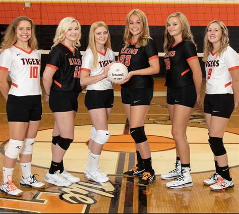 EHS Volleyball Seniors - Elkins Physical Therapy