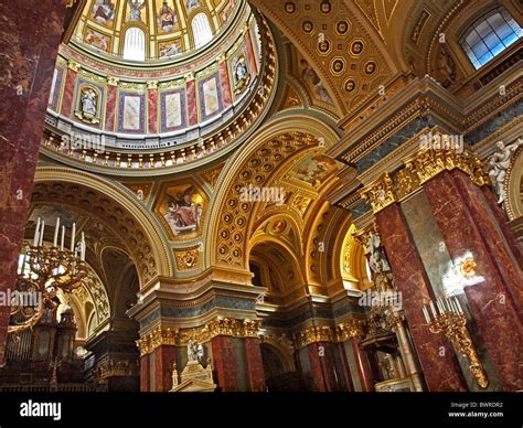 St. Stephen's Basilica. Budapest, Hungary. Interior Stock Photo - Alamy