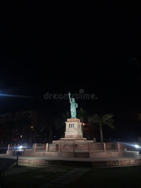 Statue of Liberty Night View Stock Photo - Image of midnight, house ...