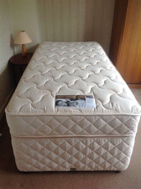 Slumberland single divan bed & mattress - barely used and very comfy | in Croydon, London | Gumtree