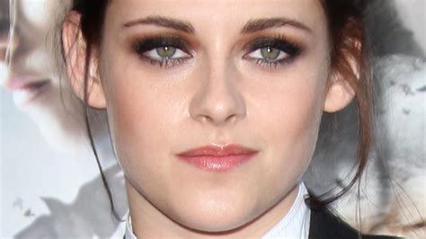 How Are The Reviews Of Kristen Stewart As Princess Diana