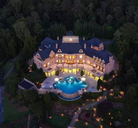 Steve Harvey's House is a 17-Acre Estate with Versailles-Worthy Interiors