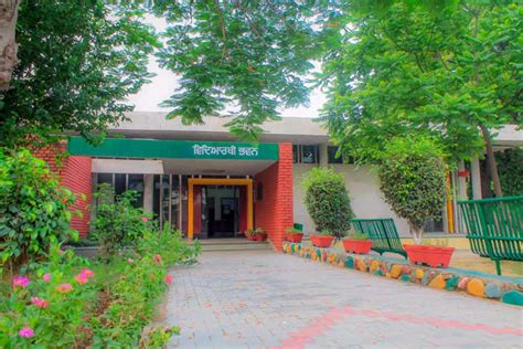 Punjab Agricultural University - PAU - Ludhiana, Punjab - INDIA - pau.edu