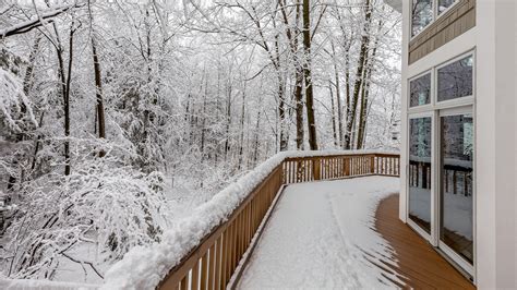 5 Simple Ways To Protect Your Deck This Winter