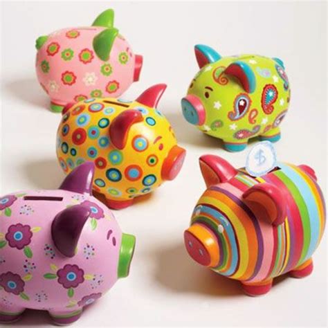 40 Cool and Useful Piggy Bank Ideas - Bored Art