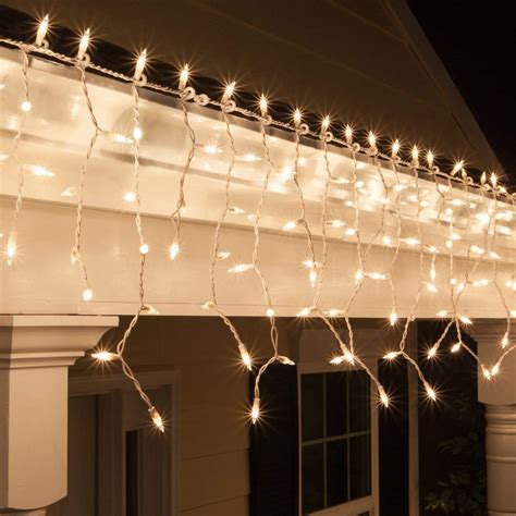 ALEKO Christmas Holiday Indoor/Outdoor Icicle Drop 300 String Lights - 42 Foot - Clear - Walmart.com