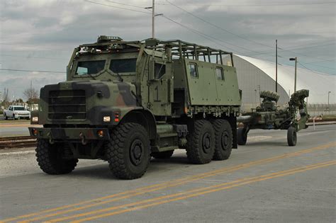 Marine Corps AMK23 Cargo Truck with M777A2 Howitzer | Flickr