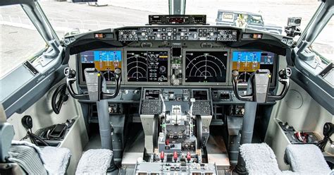 Boeing 737 MAX Cockpit Layout | Aircraft Wallpapers Galleries