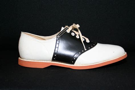 Let there be SHOES! | Vintage shoes, Saddle oxfords, Me too shoes