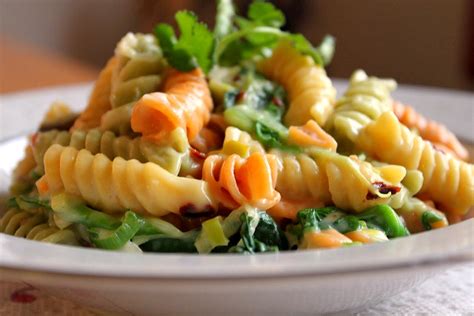 Rotini with Creamed Leek and Spinach