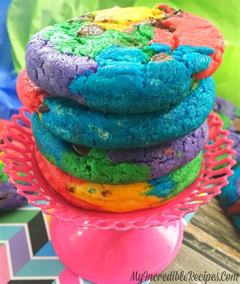 Homemade Rainbow Chocolate Chip Cookies! - My Incredible Recipes ...