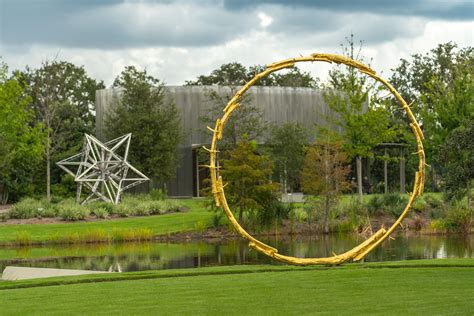 Sydney and Walda Besthoff Sculpture Garden - New Orleans City Park