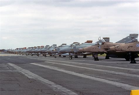 RAF Wattisham Phantom Photocall 1991 | Two Gulf War Jaguars … | Flickr