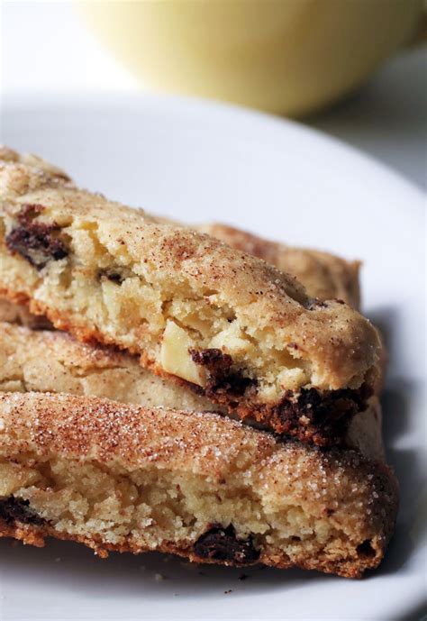 Chocolate Chip Mandel Bread