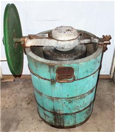 Antique 20 Qt. 5 Gallon White Mountain Ice Cream Freezer Hit Miss Engine | eBay