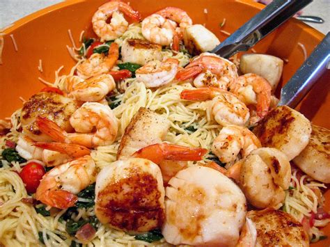 Shrimp & Scallops Tossed with Capellini, Spinach, Tomatoes & Bacon ...