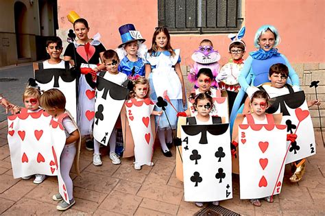 Pinterest Disfraz Alicia En El Pais De Las Maravillas / Carnaval: hazte un disfraz isnpirado en ...