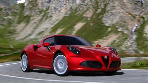 Alfa Romeo's U.S. Return Starts With 2015 4C Debut In New York