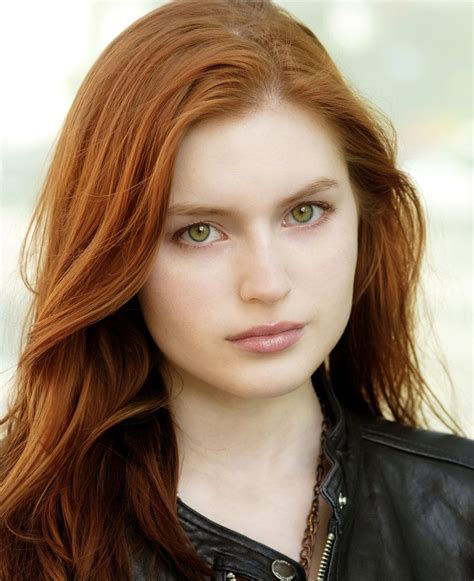 Grace Holley Headshot by drowningpictures on DeviantArt | Rote haare grüne augen, Schöne rote ...