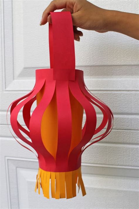 Instructions for Making Unique Chinese New Year Paper Lanterns | Chinese paper lanterns, Chinese ...