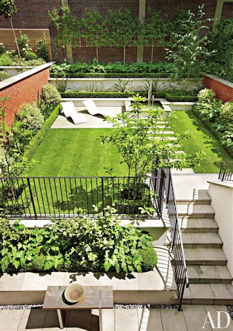 Landscape Inspiration: A Dozen Lush & Lovely Townhouse Backyards | Apartment Therapy