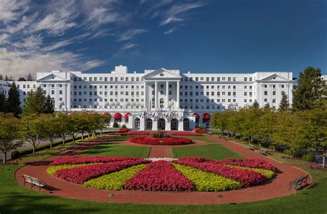 The Greenbrier Hotel & Resort » Digs.net