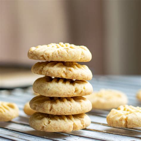 Vegan Shortbread Cookies | Just 3 Ingredients! | Delicious Everyday