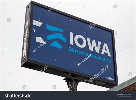 594 Iowa primary Images, Stock Photos & Vectors | Shutterstock