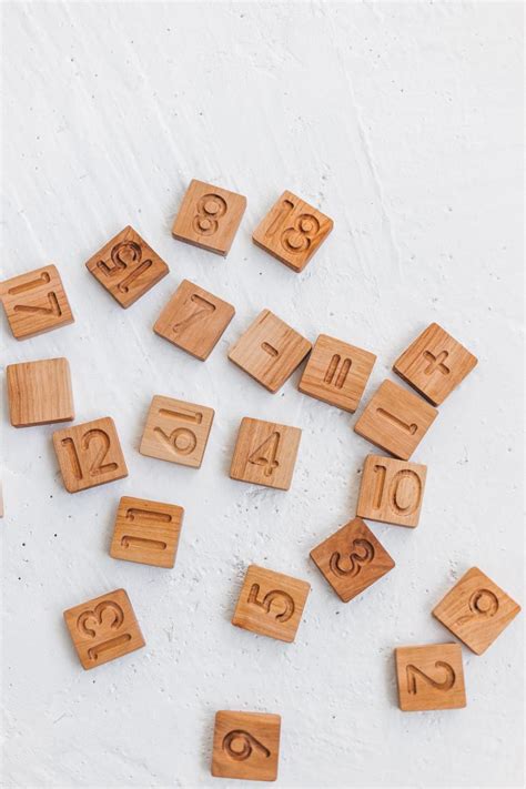 Wooden number blocks (Solid wood) - Woodinout © Montessori toys