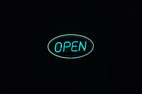 Open Neon Signage on the Wall · Free Stock Photo