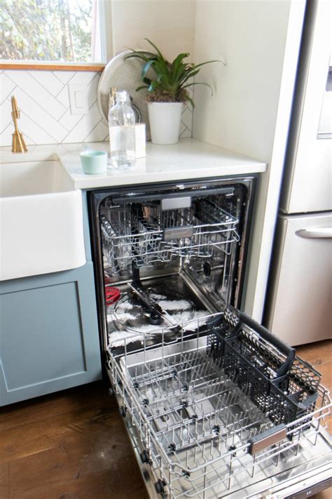 DIY Dishwasher Cleaning 101 - Simply Better Living