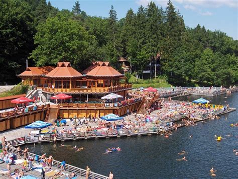 A very special lake in Transylvania that holds three world records - ONEjive.com