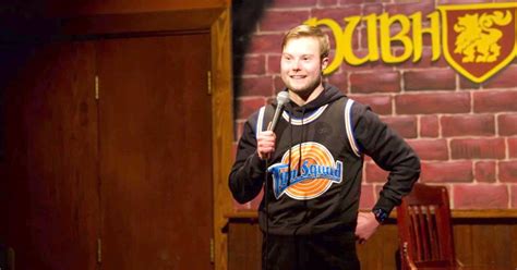 Deaf comedian to return home to perform in comedy night | News | southernminn.com