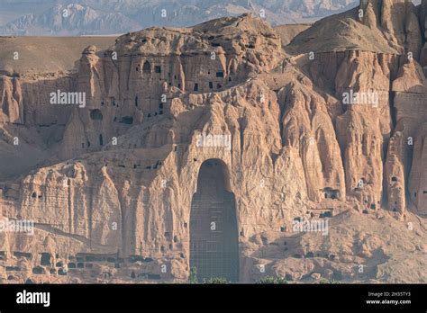 The Buddhas of Bamiyan Valley, Afghanistan Stock Photo - Alamy