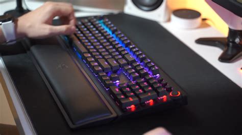 The Wireless Experience: Razer BlackWidow V3 Pro Review - GoGeek