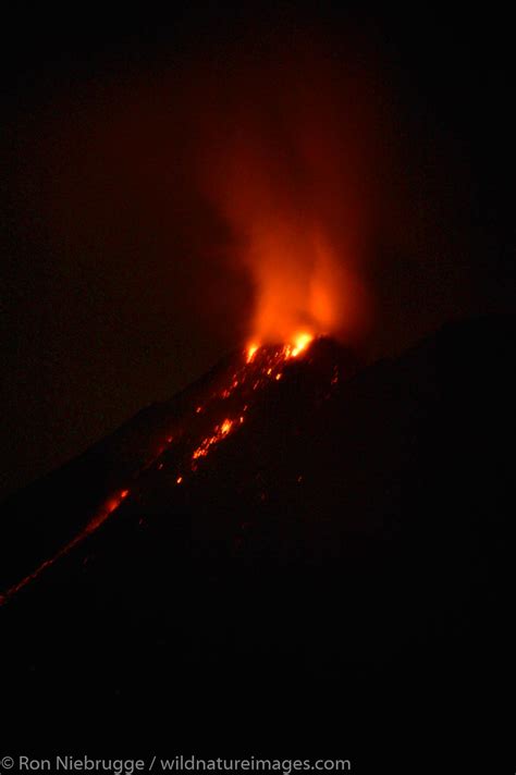 The Arenal Volcano | Photos by Ron Niebrugge