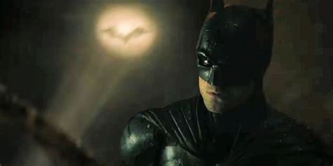 Who Made The Batman's Bat-Signal - Bruce Wayne Or Jim Gordon?