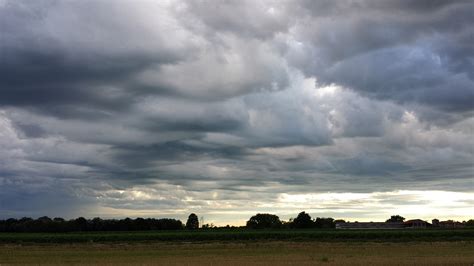 Fotos gratis : paisaje, horizonte, nube, cielo, campo, pradera, nublado, viento, clima, tormenta ...