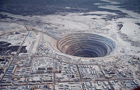 Imagine Green: The Biggest Man-made Hole In the World