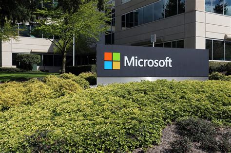 Microsoft Japan’s four-day work week boosted productivity by 40 percent ...