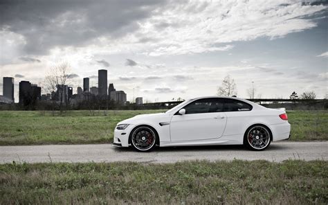 BMW E92 M3 white car side view wallpaper | cars | Wallpaper Better